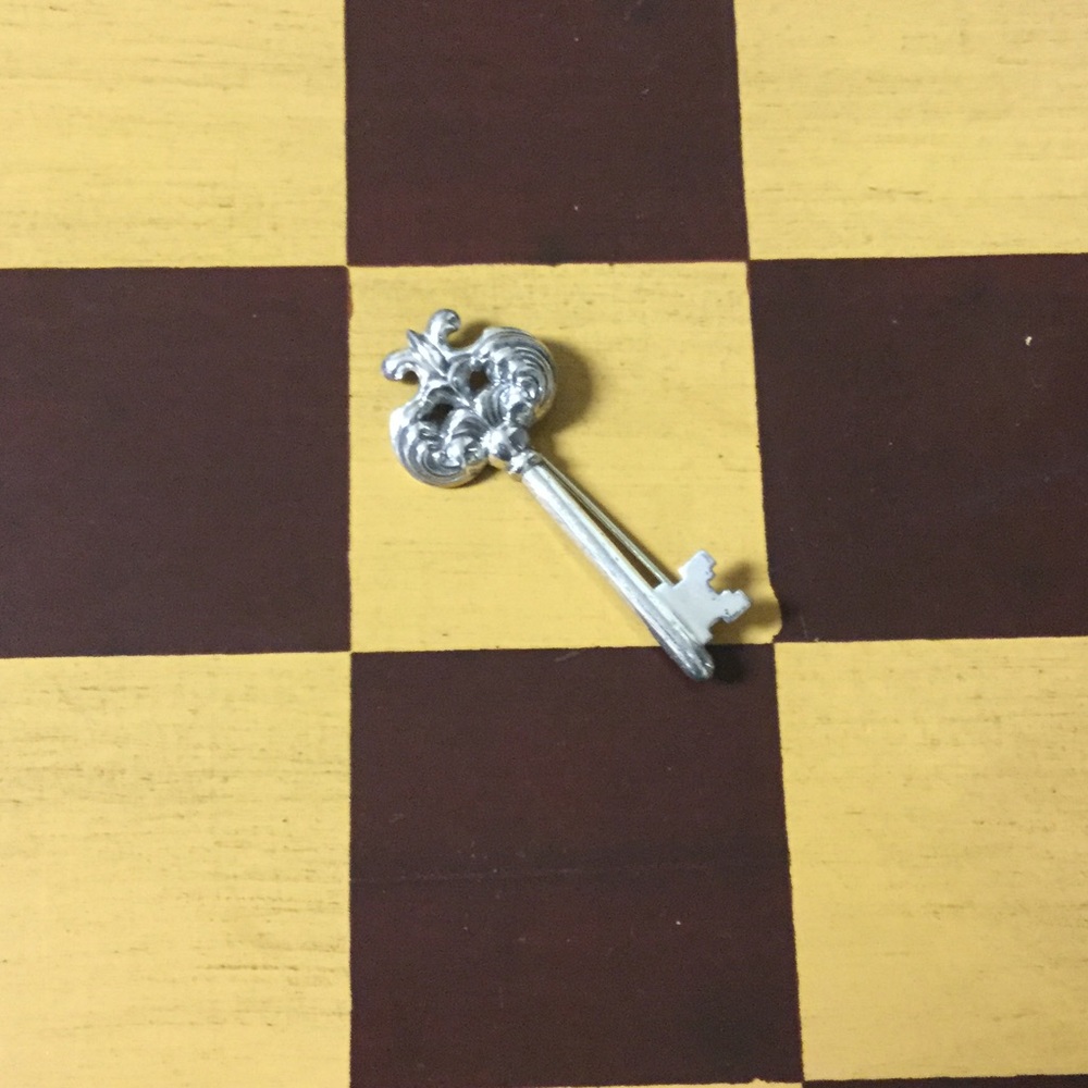 Vintage Sterling Silver BEAU Skeleton Key Pin